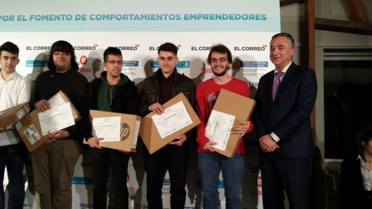 Triunfadores del concurso STARTinnova 2016