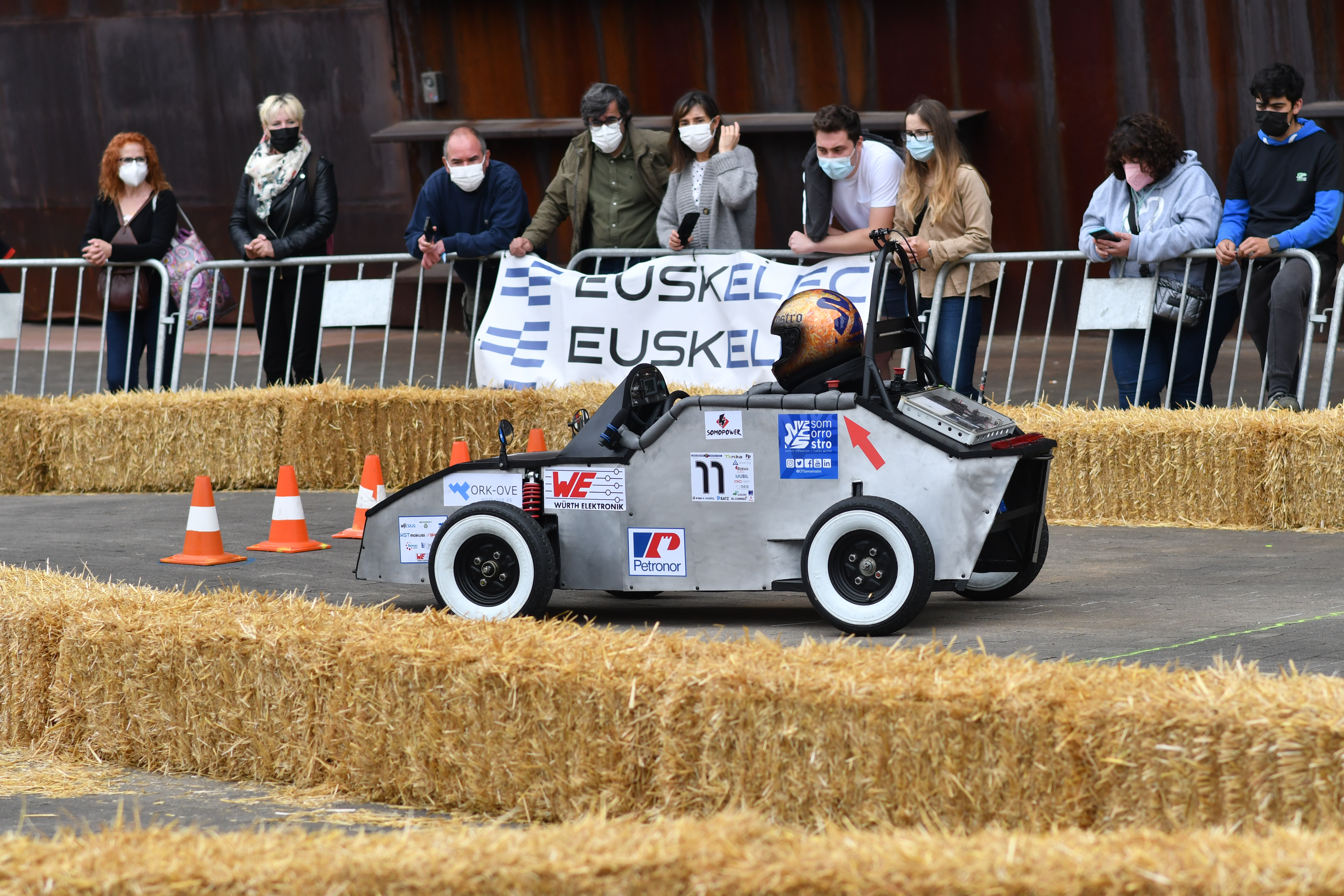 Winners in the 4th edition of the EUSKELEC 2021 race