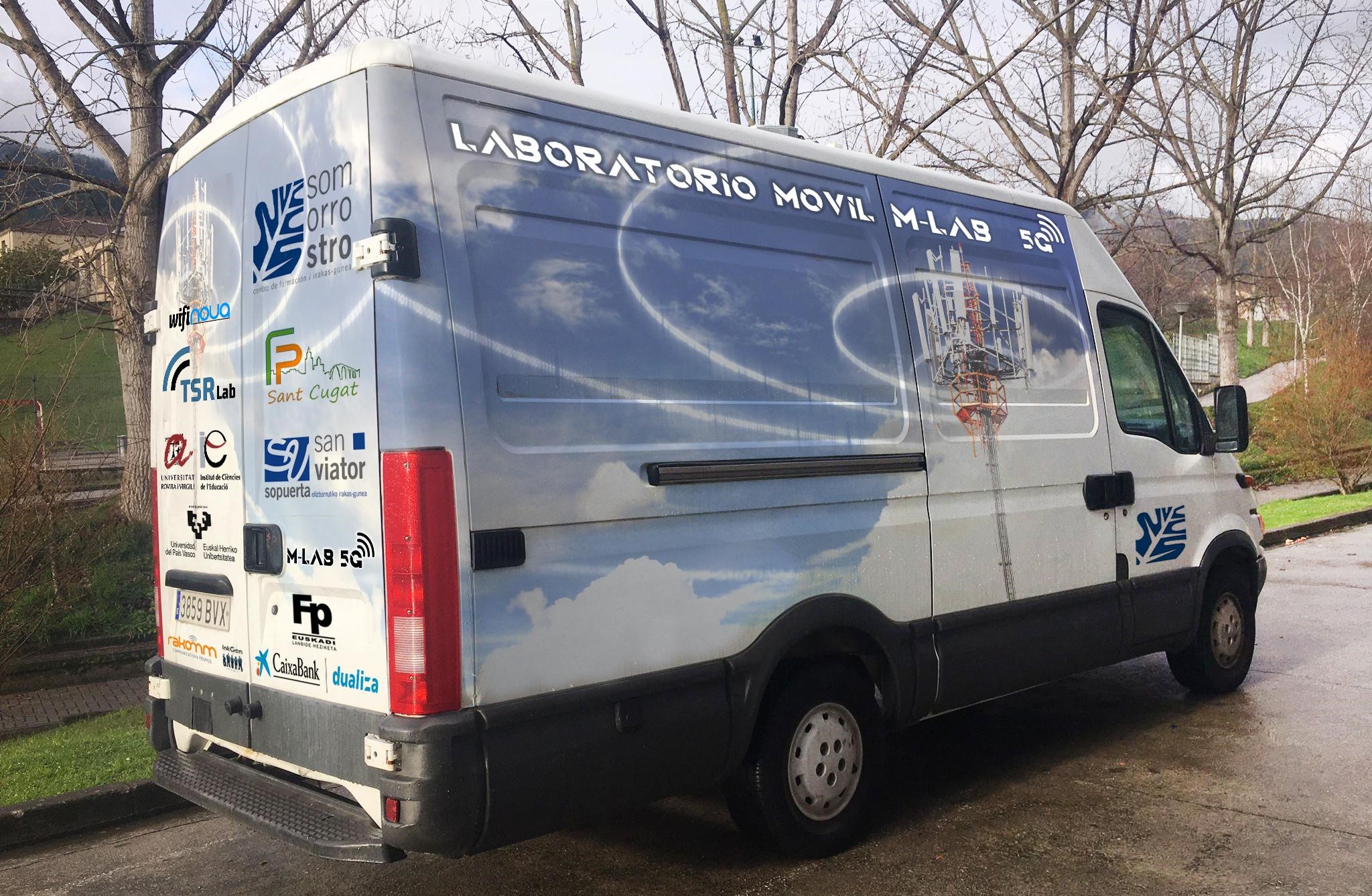 The 5G mobile lab begins to take shape